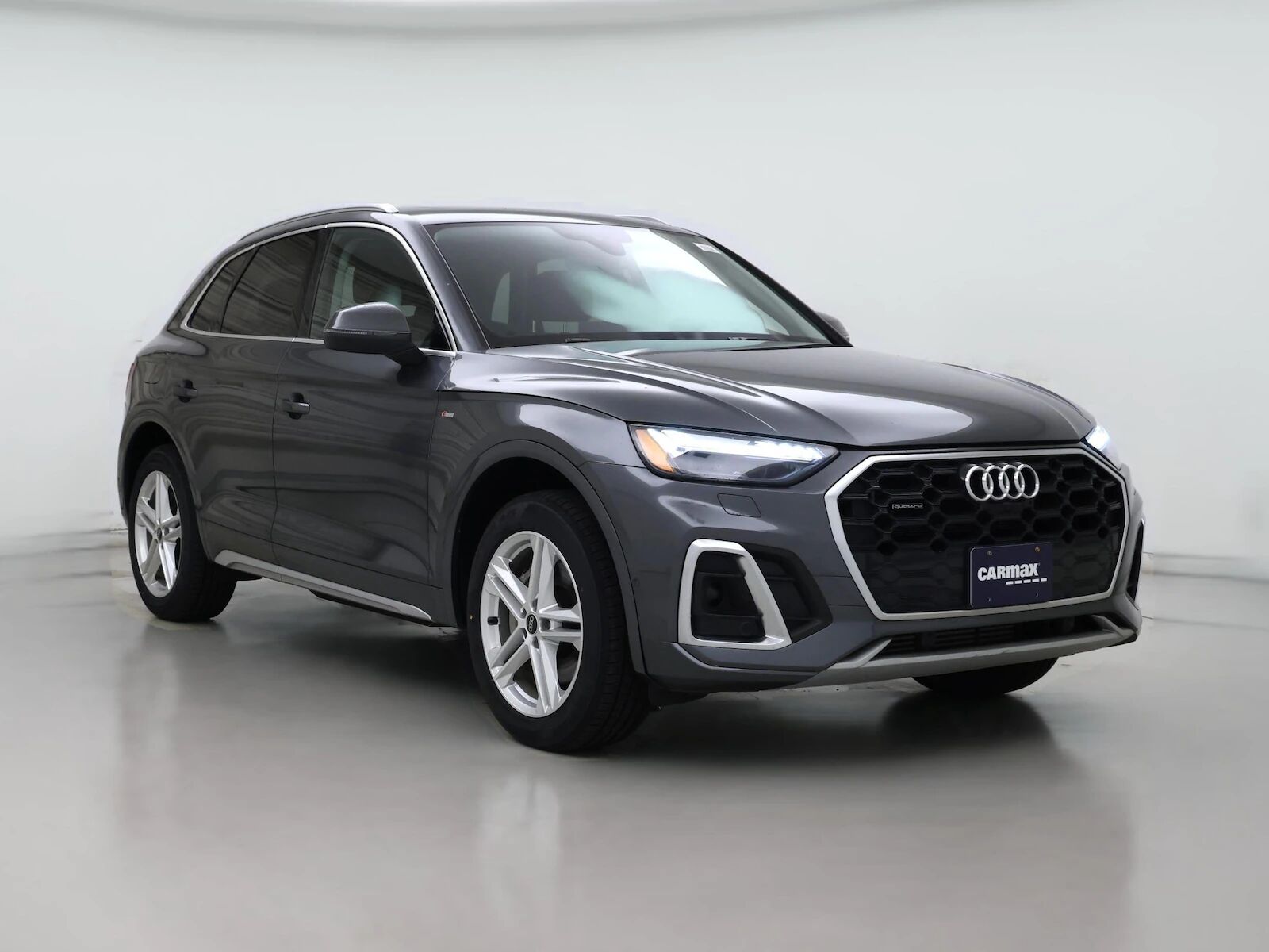 2021 AUDI Q5 e