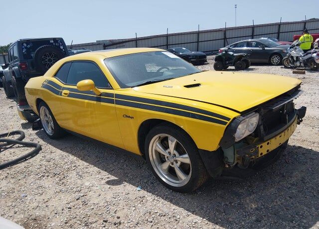 2010 DODGE Challenger