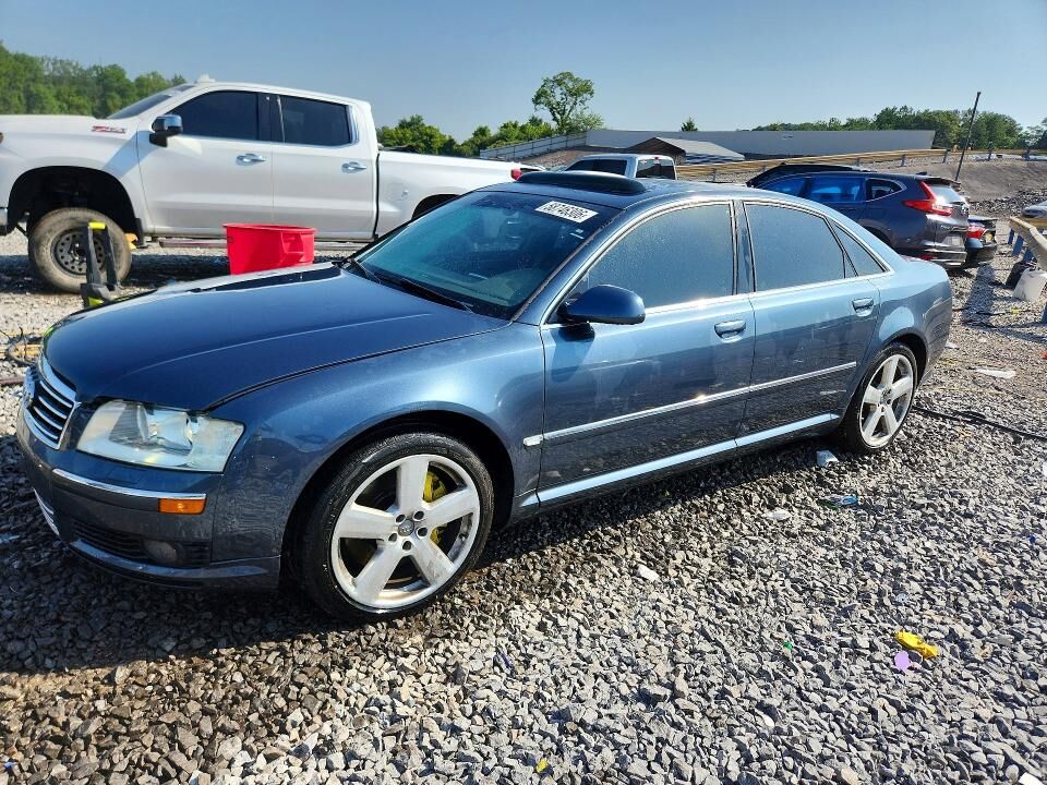 2005 AUDI A8