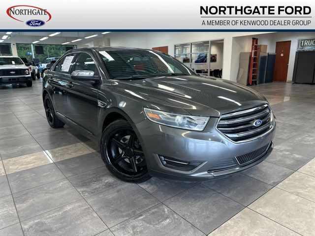 2016 FORD Taurus