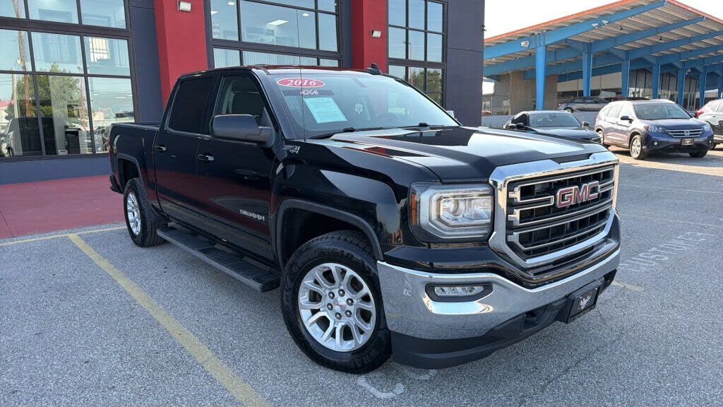 2016 GMC Sierra