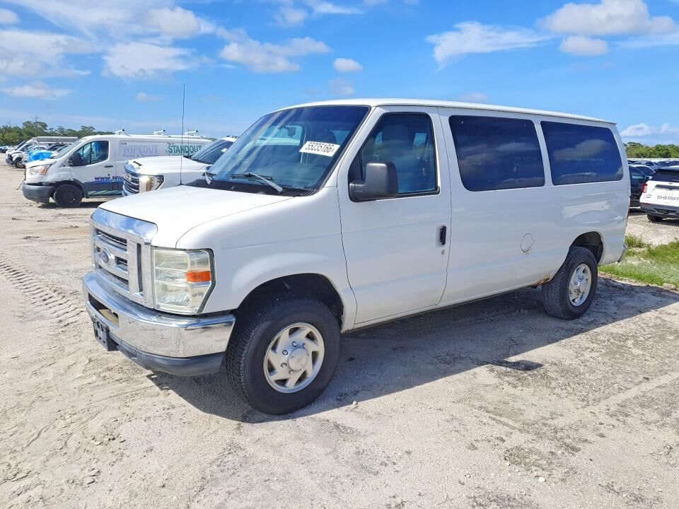 2011 FORD E-350