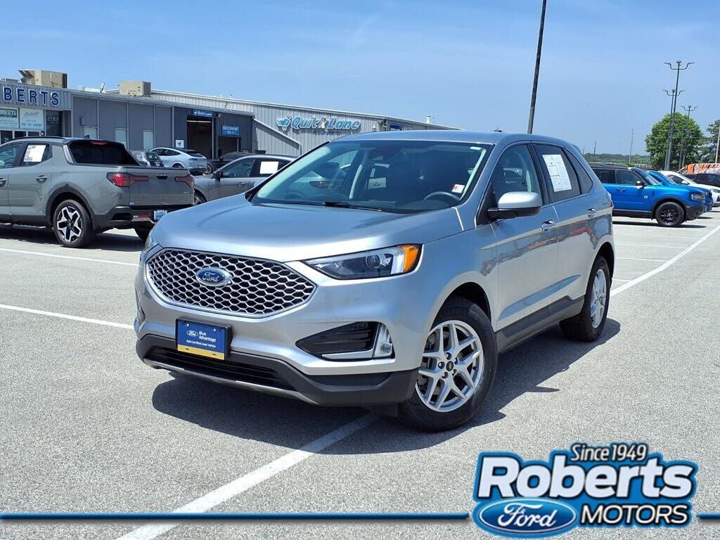 2023 FORD Edge