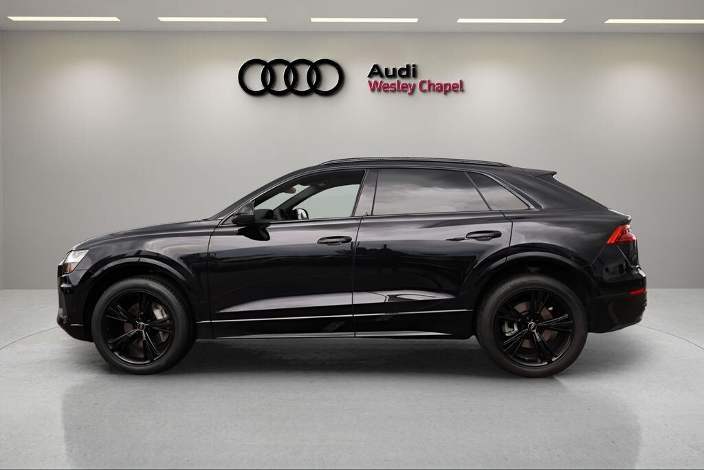 2023 Audi Q8
