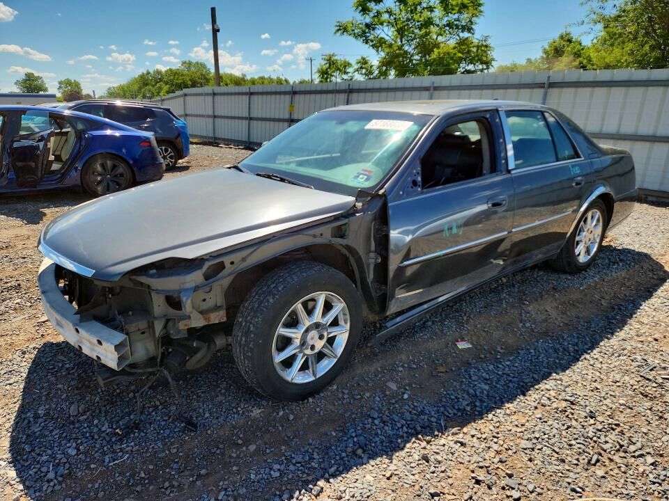 2011 CADILLAC DTS