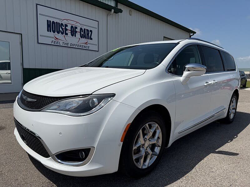 2018 CHRYSLER Pacifica