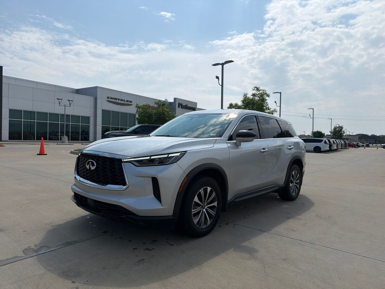 2023 INFINITI QX60