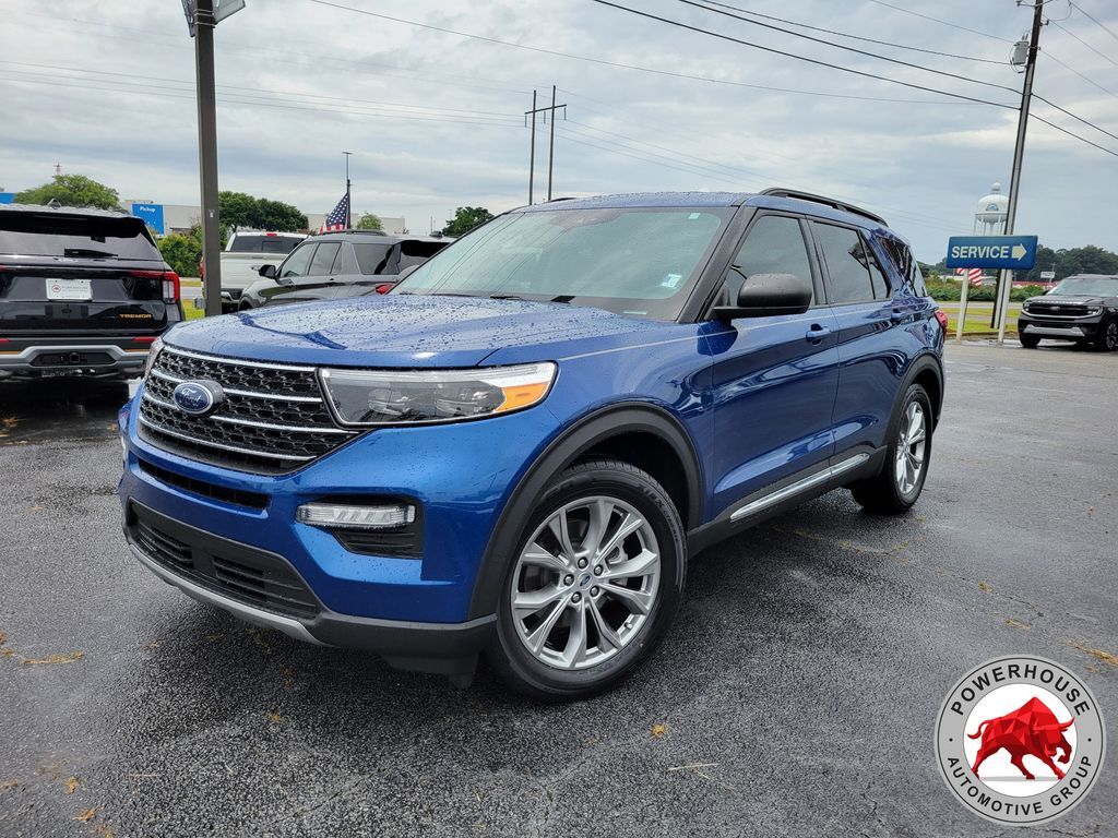 2021 FORD Explorer