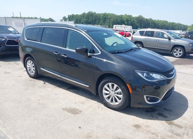 2018 CHRYSLER Pacifica