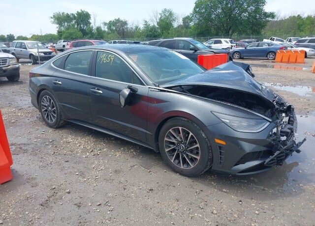 2022 HYUNDAI Sonata