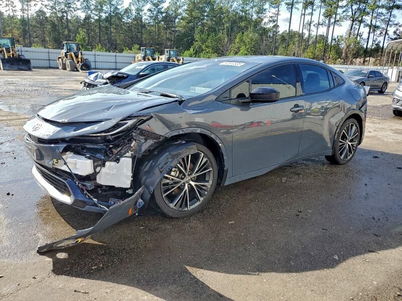 2026 TOYOTA PRIUS