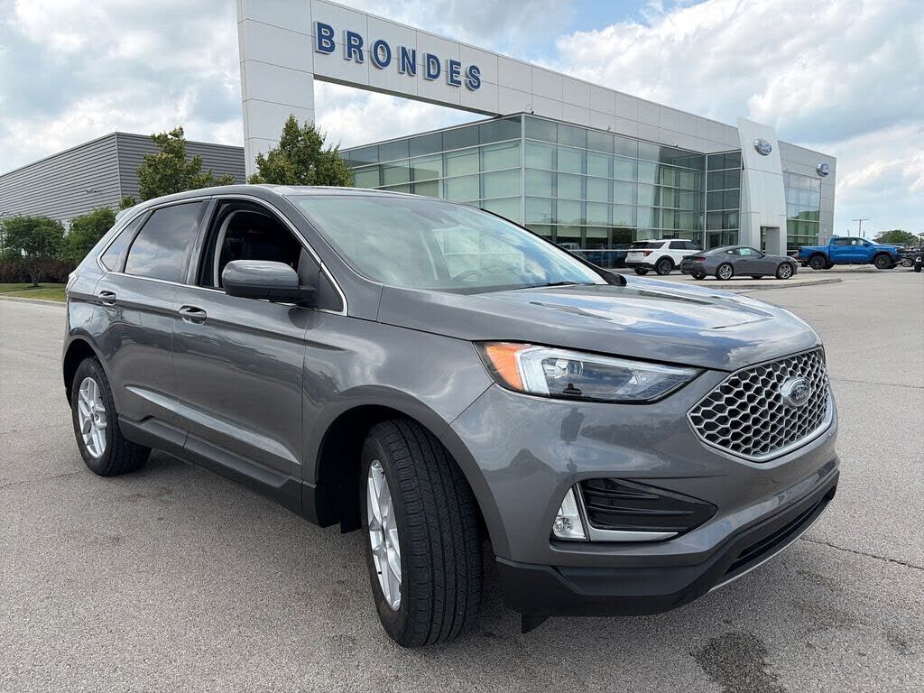 2024 FORD Edge