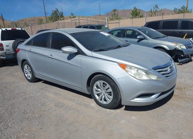 2011 HYUNDAI Sonata