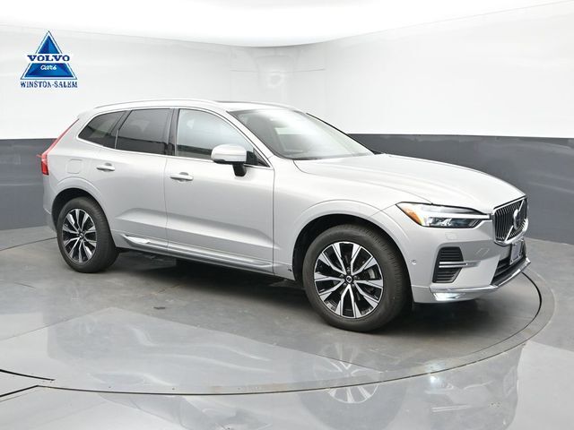 2023 VOLVO XC60