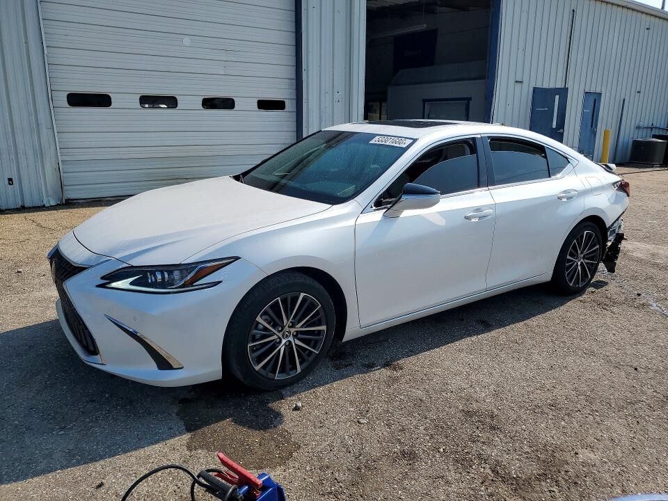 2025 LEXUS ES