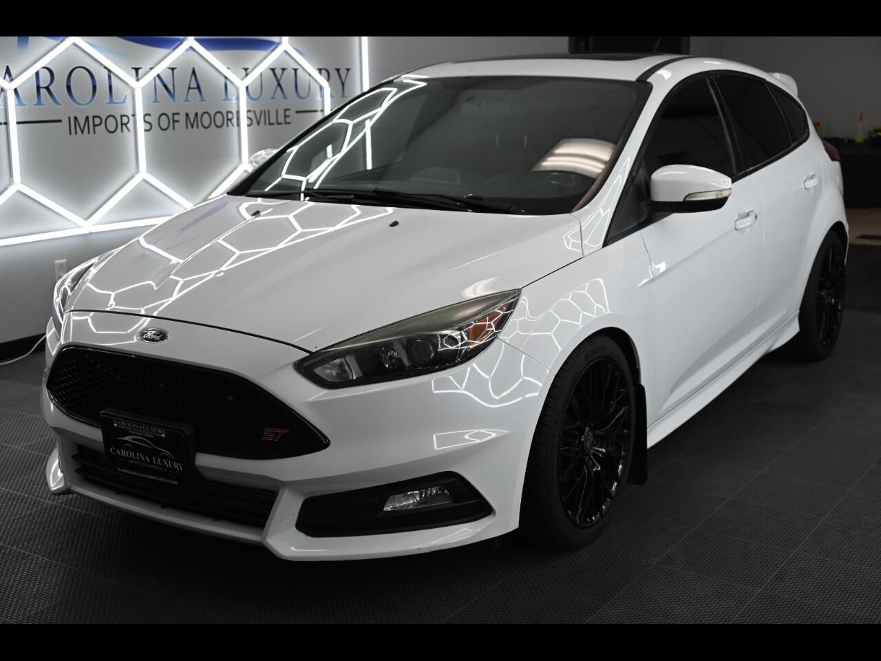 2017 FORD Focus