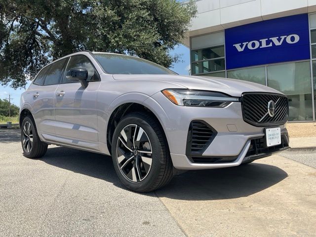 2026 VOLVO XC60
