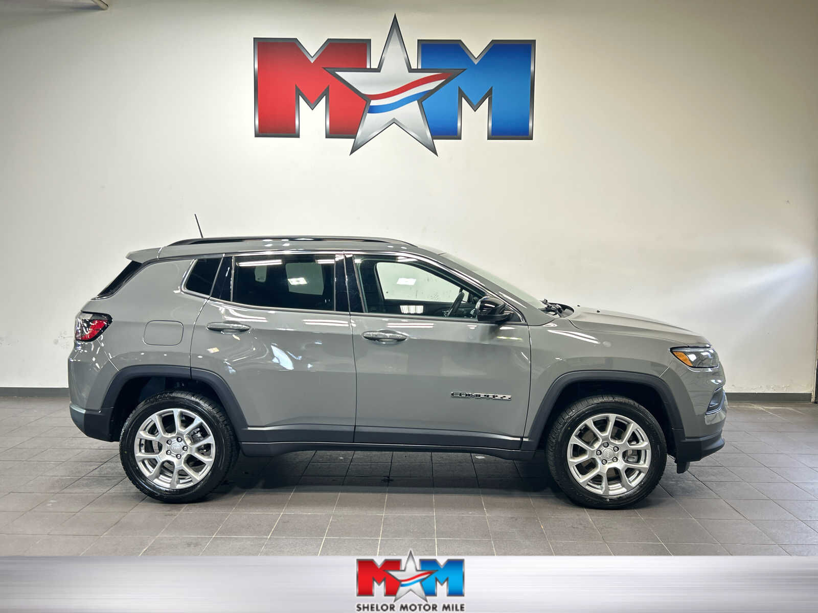 2023 JEEP Compass