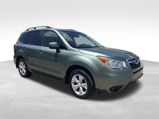 2016 SUBARU Forester