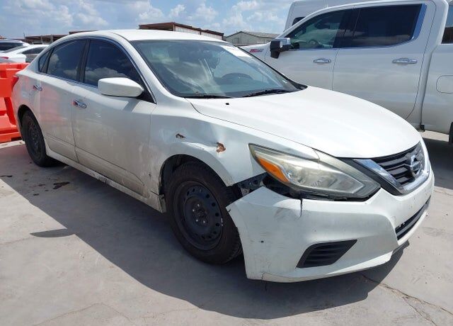 2016 NISSAN Altima