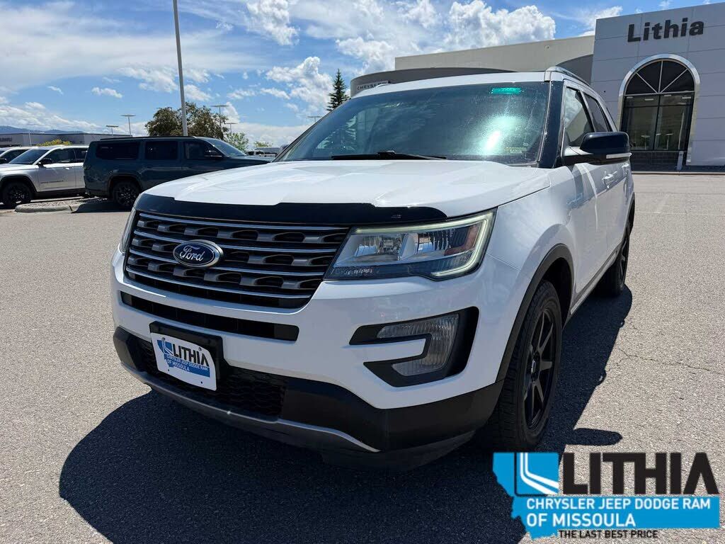 2017 FORD Explorer