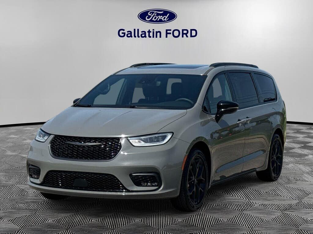 2025 CHRYSLER Pacifica