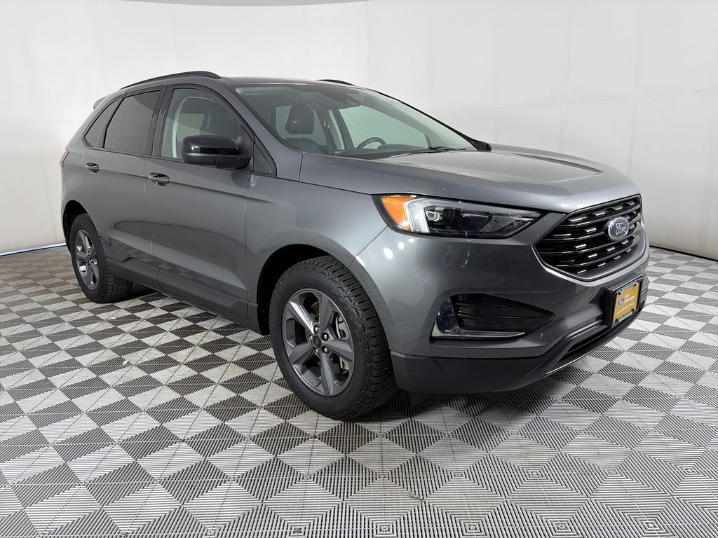 2023 FORD Edge