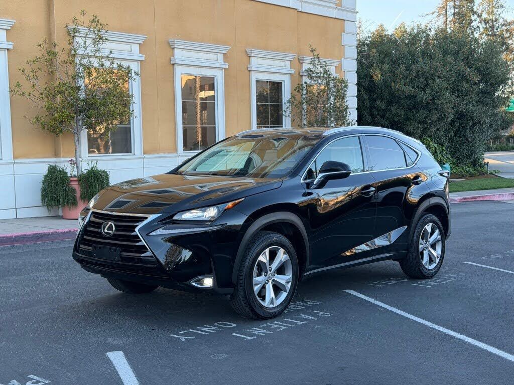 2017 LEXUS NX