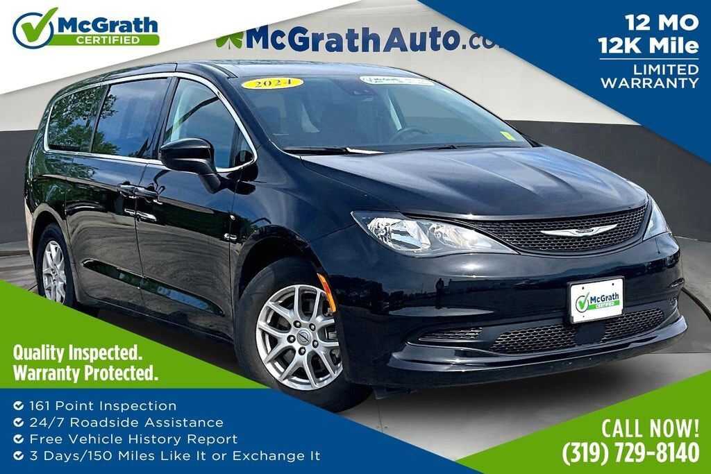 2024 CHRYSLER Voyager