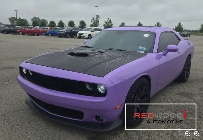 2017 DODGE Challenger