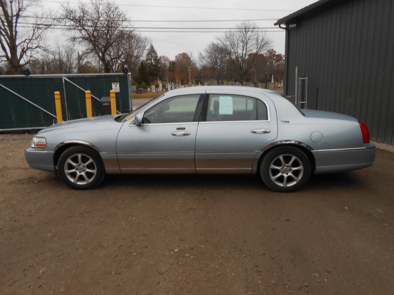 Lincoln Town Car