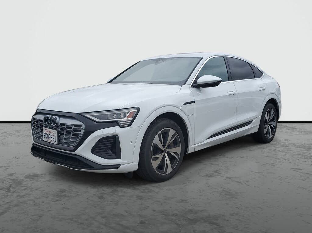 2024 Audi Q8