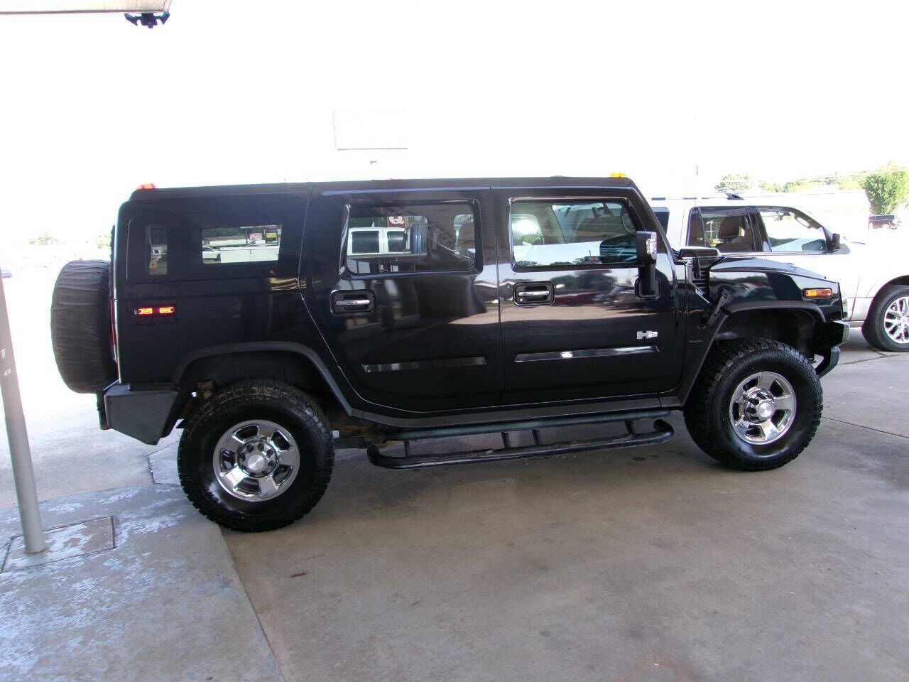 2004 HUMMER H2