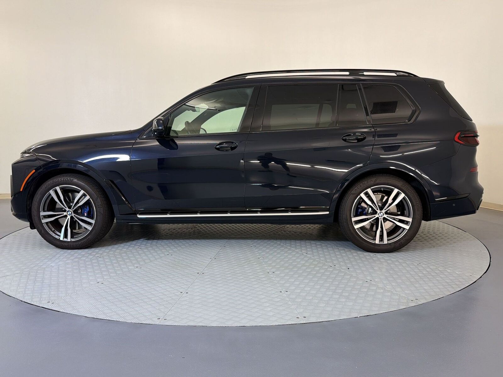 2026 BMW X7