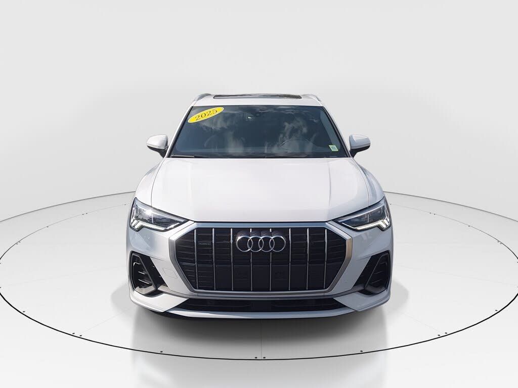 2025 Audi Q3
