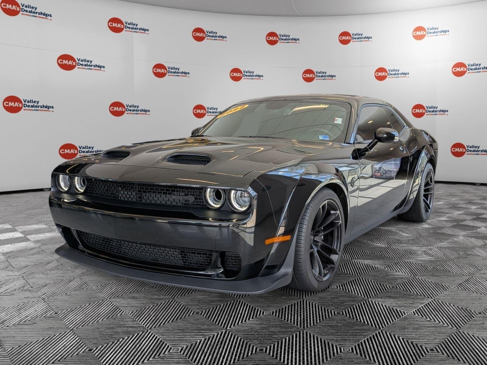 2022 DODGE Challenger