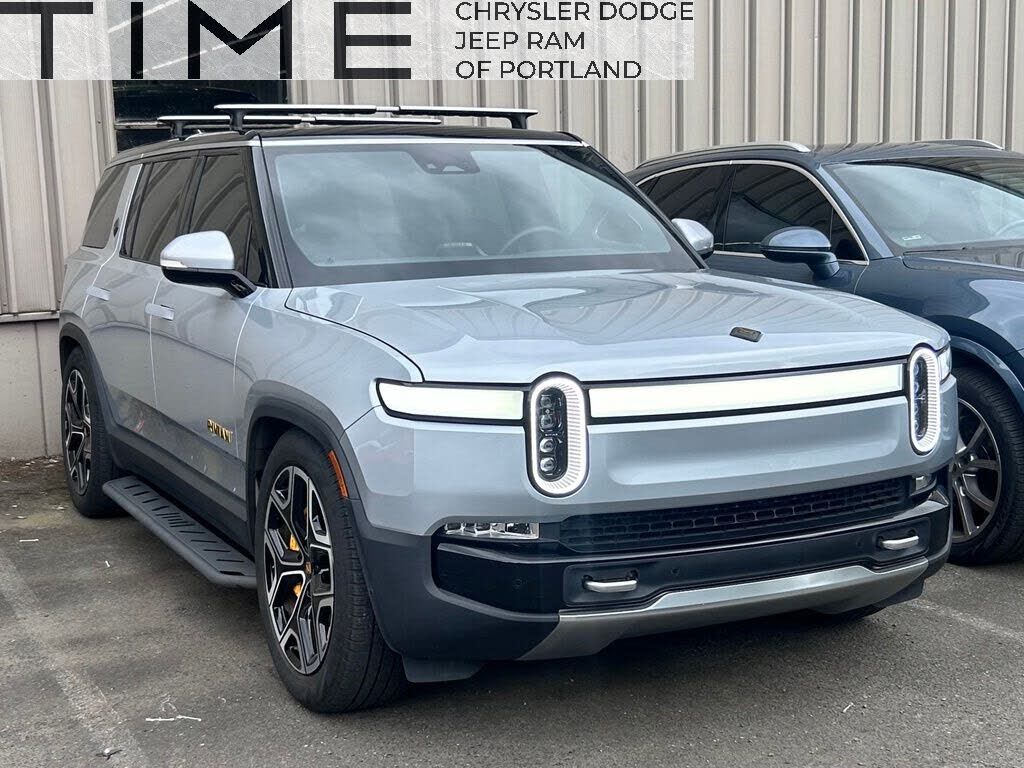 2023 RIVIAN R1S
