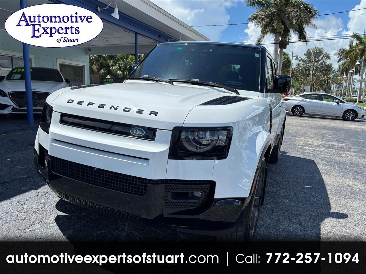 2024 LAND ROVER Defender