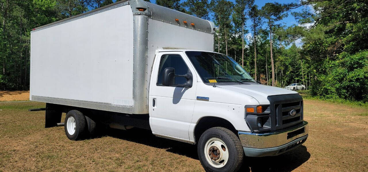 2013 FORD E-350