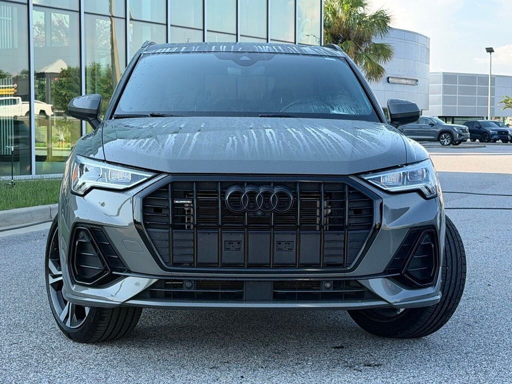 2023 Audi Q3