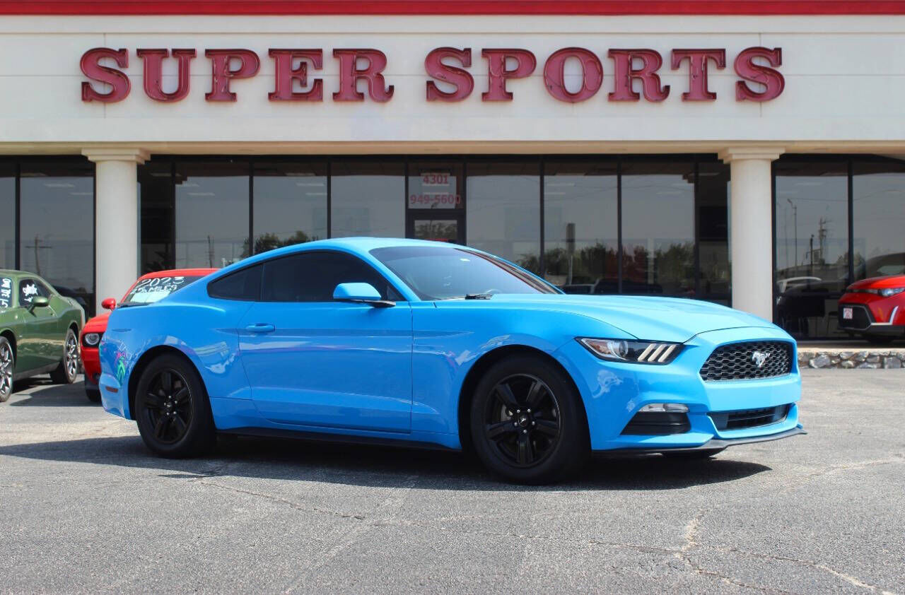 2017 FORD Mustang