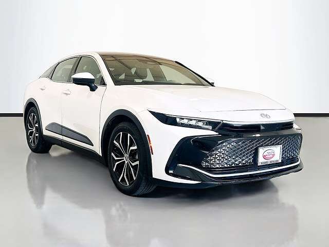 2023 TOYOTA CROWN