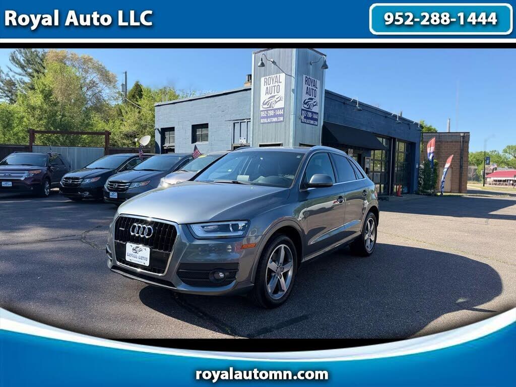 2015 AUDI Q3