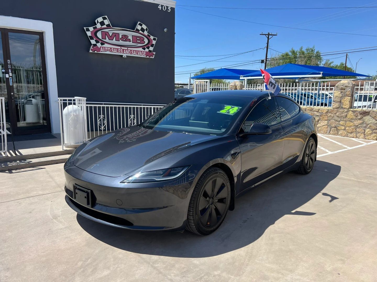 2024 TESLA Model 3