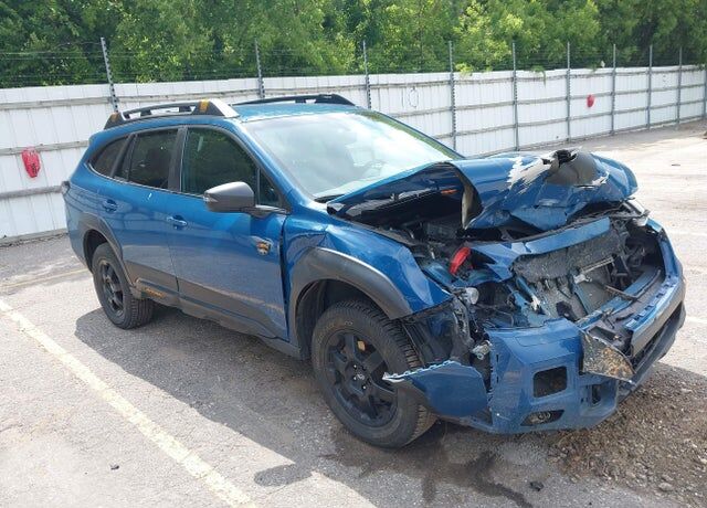2022 SUBARU Outback