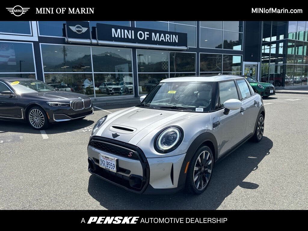 2024 MINI Hardtop