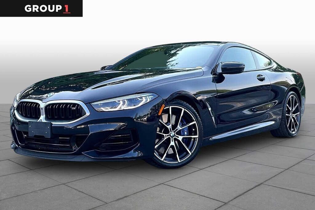 2026 BMW M8