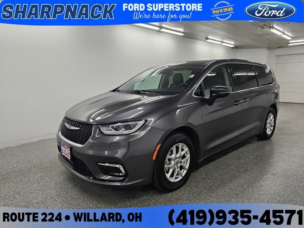 2023 CHRYSLER Pacifica