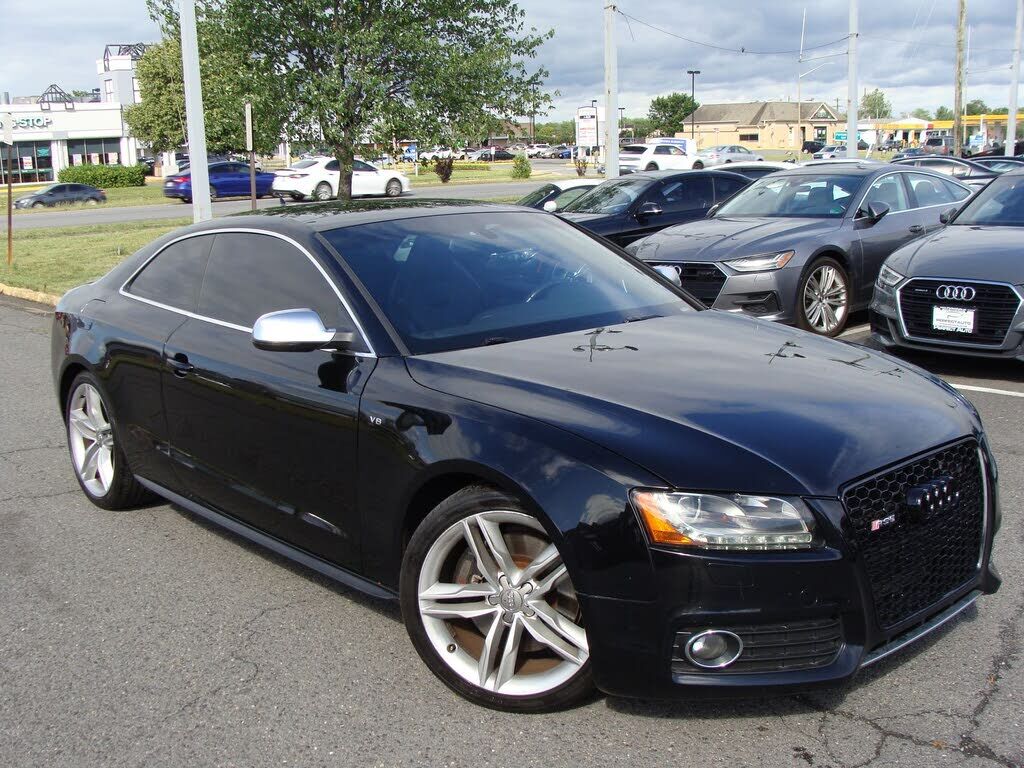 2011 AUDI S5