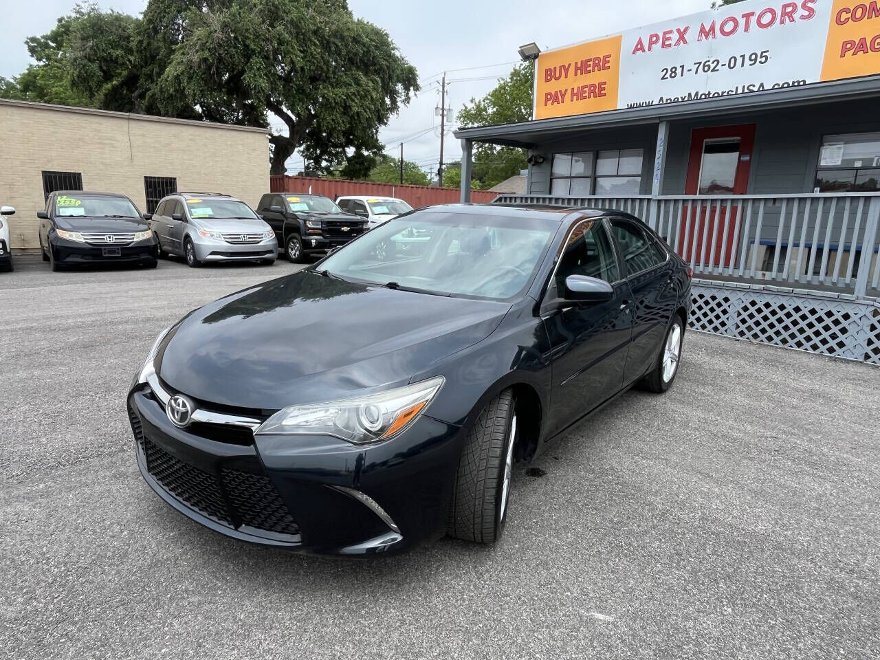 2017 TOYOTA Camry